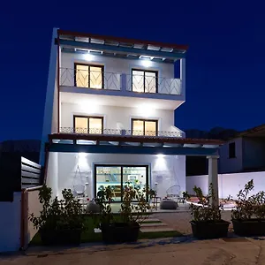 Agua Dorada Boutique Lula